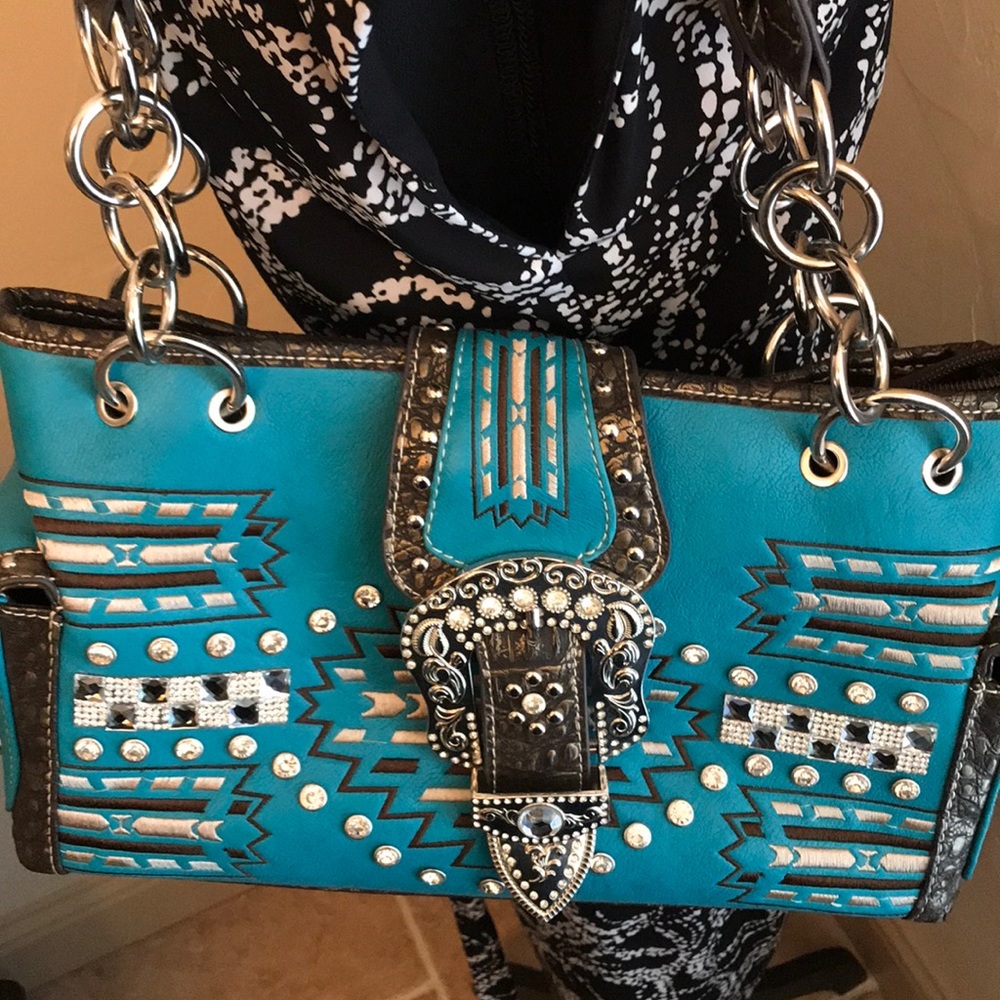 Western Style Bag with Conceal Carry pocket - Picture 3 of 8